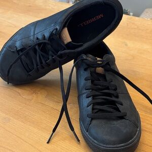 Merrell Men's Classic Black Sneakers